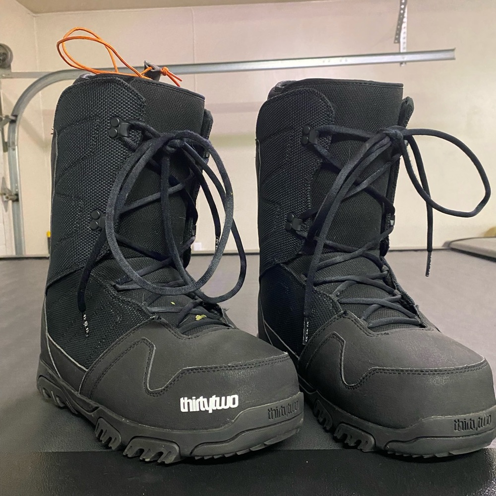Thirty Two Snowboard Boots